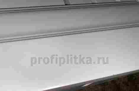 Плинтус Марсо белый обрезной 15x30 фото 6