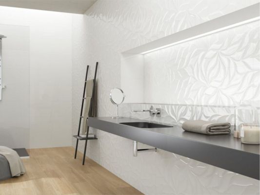 Ослепительно-белая Ослепительно-белая