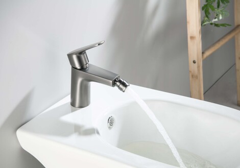 Aquatek Бетта смеситель для биде однорычажный, оружейная сталь фото 3