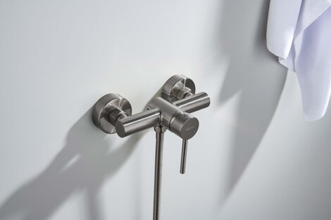 Aquatek Европа смеситель для душа настенный, оружейная сталь фото 3