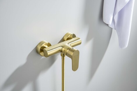 Aquatek Оберон смеситель для душа настенный, шлифованное золото фото 3