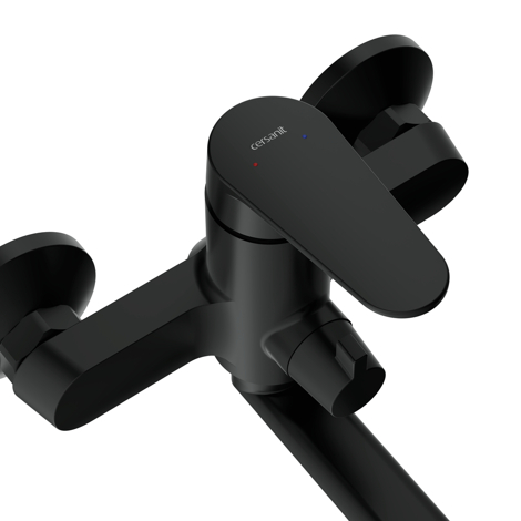 Cersanit Lara смеситель для ванны с душем однорычажный, черный, с длинным изливом фото 4