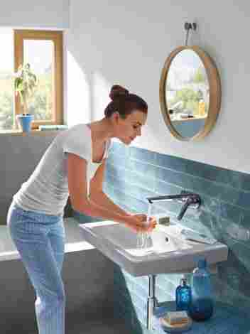 Hansgrohe Novus Смеситель для раковины настенный, однорычажный 71127000 фото 3